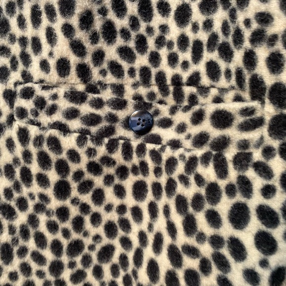 SELLECCA Fuzzy Teddy Bear Spotted Coat - Picture 3 of 16